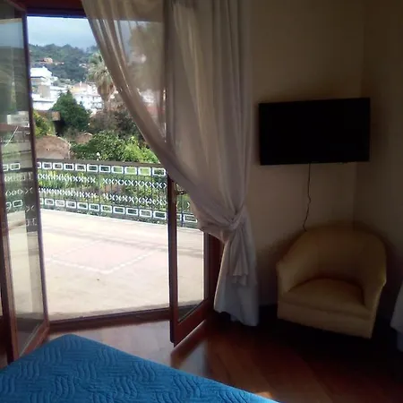 Villa Beluma Bed and breakfast *