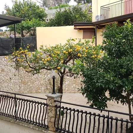 Villa Beluma Bed and breakfast